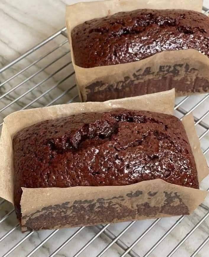 freshly baked chocolate loaf cakes