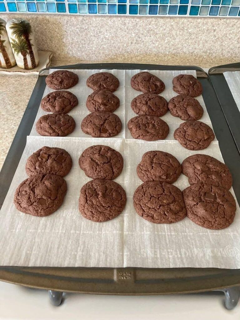 Freshly Baked Chocolate Cookies