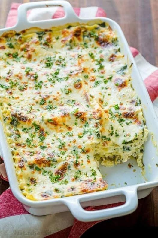 Creamy White Sauce Chicken Lasagna