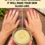 Prepare the baking soda cream and apply it before bed. Goodbye wrinkles and blemishes