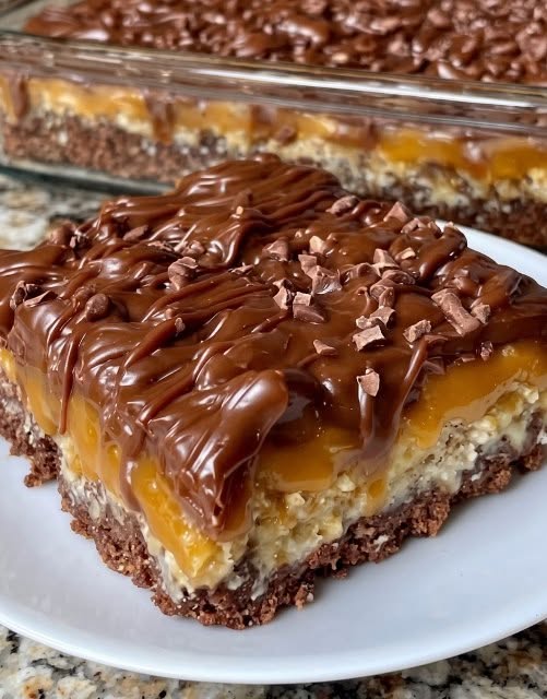 chocolate caramel pretzel bars