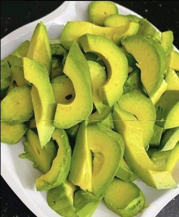 Doctors reveal that eating avocados causes