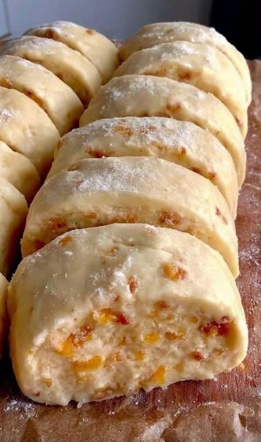 Mini Pumpkin Bread Rolls