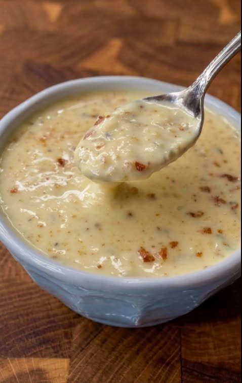 Canadian cheddar cheese soup