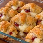 Oven-Baked 3-Ingredient Crescent Brie Bites