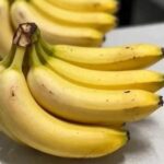 What Doctors Say About Eating Banana and Its Effects on the Body